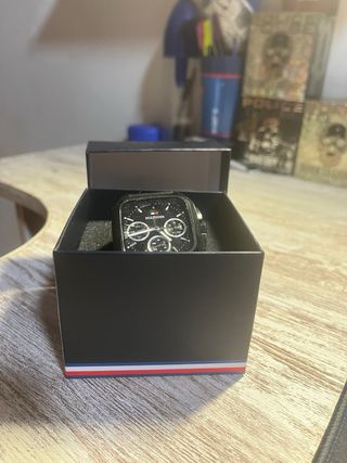 Reloj Tommy Hilfiger Negro Nuevo