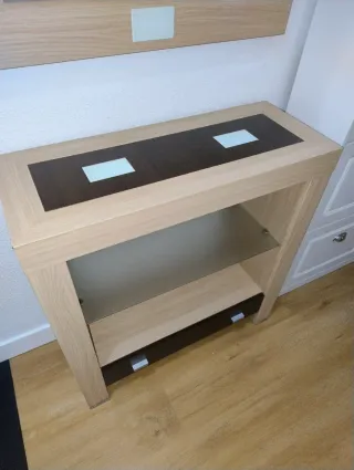 Mueble de entrada madera y cristal