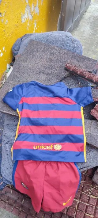 Equipación Barça Nike Azul y Roja