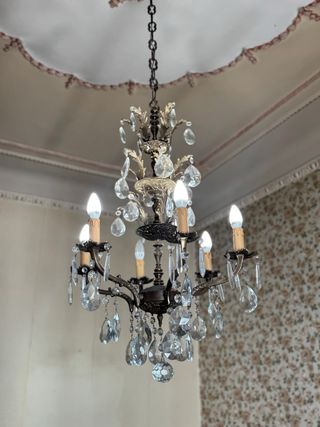 Lampadario vintage con cristalli