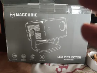 Projetor Magcubic L018
