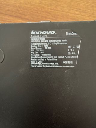 Ordenadores Sobremesa Lenovo y Pantalla Samsung
