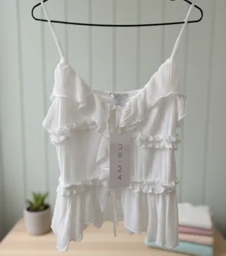 lote de Blusa negra y blanca tirantes volantes