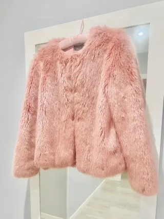 Abrigo pelo Bershka rosa