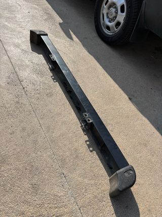 Parachoques Land Rover Defender 110