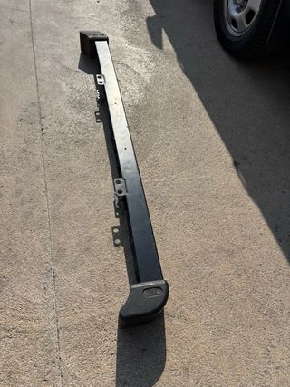 Parachoques Land Rover Defender 110