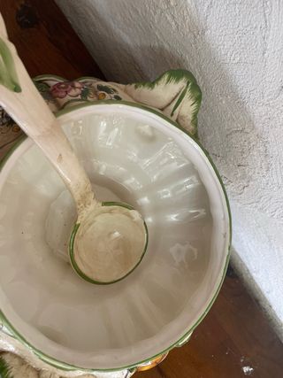 Sopera Antigua Capodimonte Cerámica