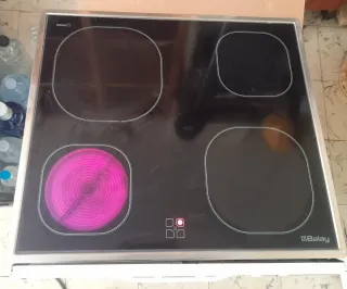 Horno y vitrocerámica marca Balay