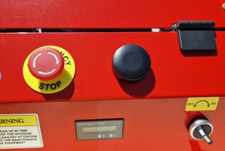 Desbrozadora Cortacésped Control Remoto con Pala