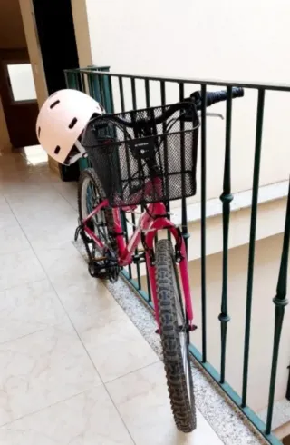 Bicicleta de adulto rosa