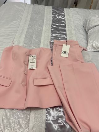 Conjunto Zara Blazer y Pantalón Rosa Talla M