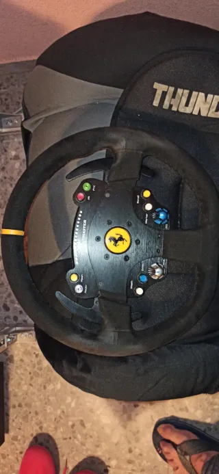 Volante Thrustmaster TS-PC Ferrari 488 Challenge