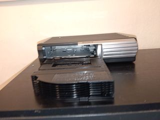 Cargador Sony modelo CDX-T69 de 6 CD Coche + Cable