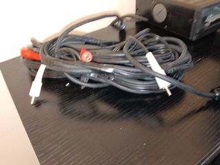 Cargador Sony modelo CDX-T69 de 6 CD Coche + Cable