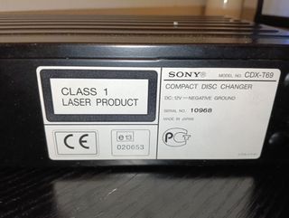 Cargador Sony modelo CDX-T69 de 6 CD Coche + Cable