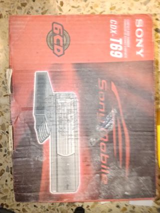 Cargador Sony modelo CDX-T69 de 6 CD Coche + Cable