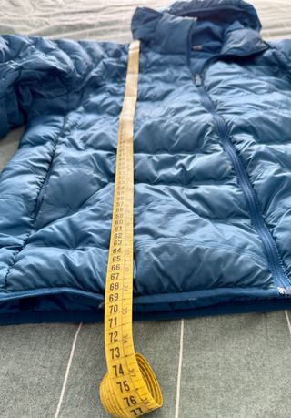 Plumas Uniqlo con capucha Talla XL