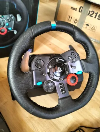 Volante Logitech G29 + Pedali (PC, PS4, PS5)
