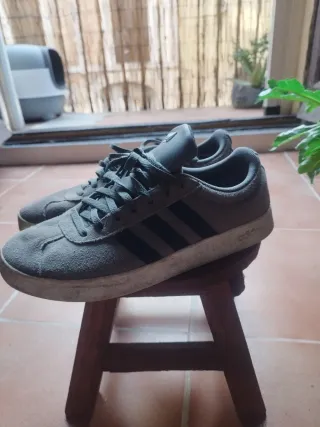 Bambas Adidas Nike new balance Talla 41-42