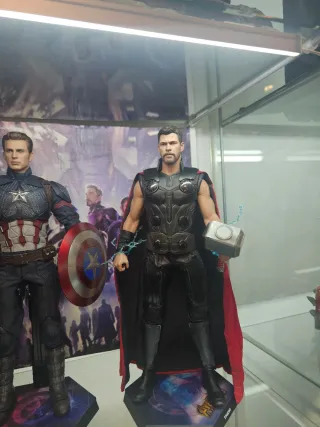 Thor End Game Hot Toys