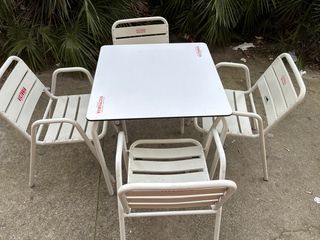 Mesa y 4 Sillas Victoria Blancas