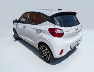 Hyundai i10 2021
