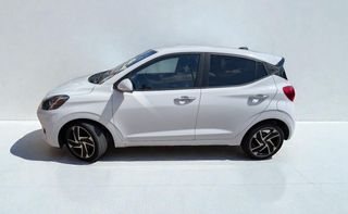 Hyundai i10 2021
