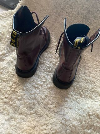 Botas granates talla 39