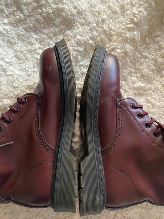 Botas granates talla 39