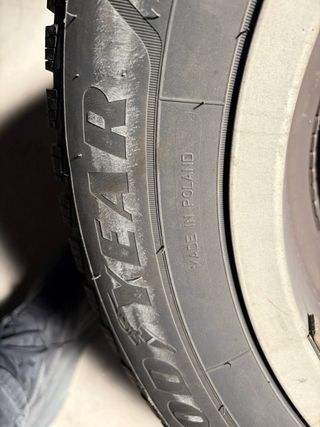 Llantas RC Design 15 + Neumáticos Invierno Goodyea