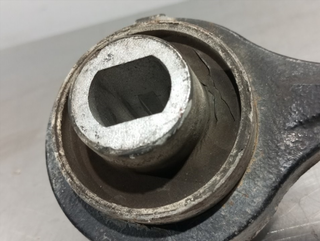 BRAZO SUSPENSION INFERIOR DELANTERO IZQUIERDO CHR