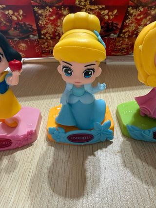 Figuras Princesas Disney: Blancanieves, Cenicienta