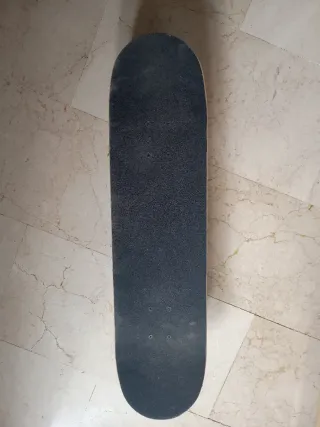 Monopatín Hudora Azul Lobo Geométrico