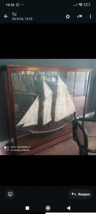 Maqueta de barco antiguo