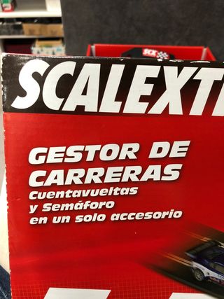 Cuentavueltas y semáforo Scalextric