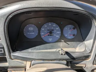 KIA FRONTIER 2002 (Camión Volquete)