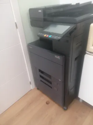 Impresora Multifunción Kyocera TASKalfa 2552ci