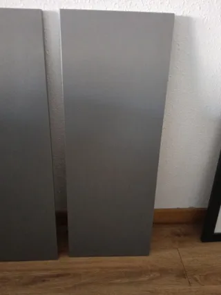 Baldas grises de madera