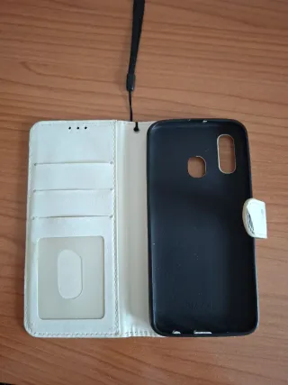 Cover per Samsung A40 con piuma e uccelli