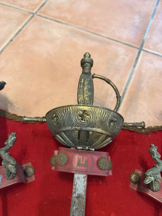 Set 3 Spade Decorative da Parete con Scudo