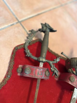 Set 3 Spade Decorative da Parete con Scudo