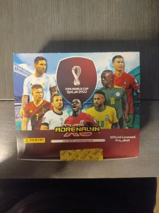 Caja Adrenalyn XL Qatar 2022 Panini