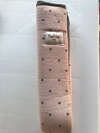 Funda para cinturón de seguridad infantil