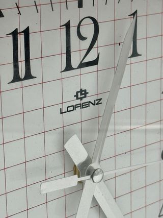 Orologio Parete LORENZ Rosso Quartz vintage design