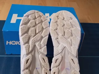 Hoka Clifton Edge T41 Zapatillas Running Roja