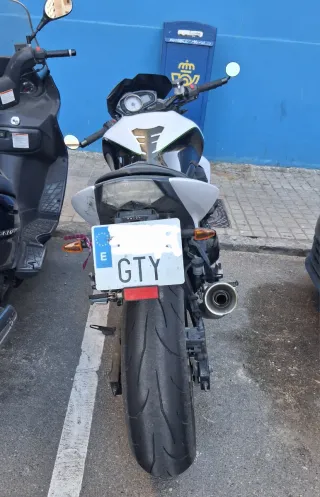 Kawa Z750 2010 Se vende por traslado. Carnet A2