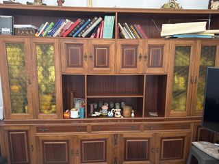 Mueble antiguo madera y cristal