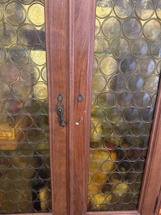 Mueble antiguo madera y cristal