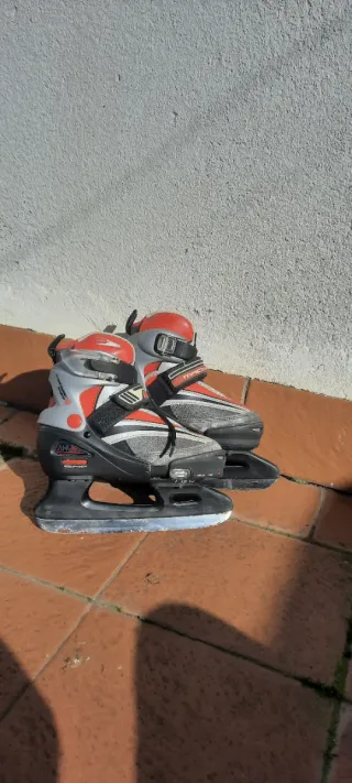 Patines de Hielo Talla Ajustable  Para niños