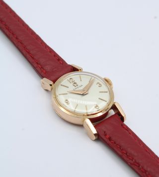 Reloj Omega Clásico Vintage Mujer Oro Rojo